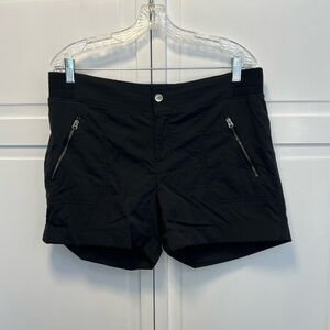Athleta Trekkie Shortie Shorts Size Women’s 16 Color Black
